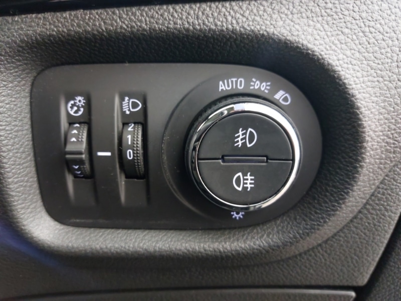 Used Vauxhall Astra 2018 for sale - 77898098: Photo 19