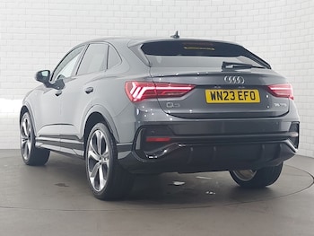 Used Audi Q3 2023 for sale - 75686806: Photo