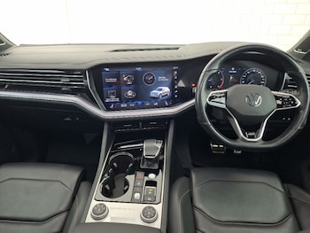 Used Volkswagen Touareg 2021 for sale - 79638895: Photo