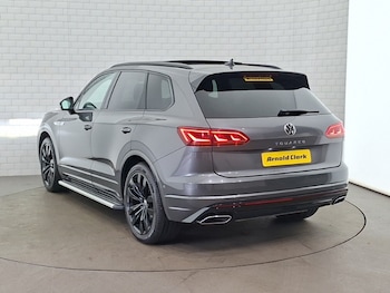 Used Volkswagen Touareg 2021 for sale - 79638895: Photo