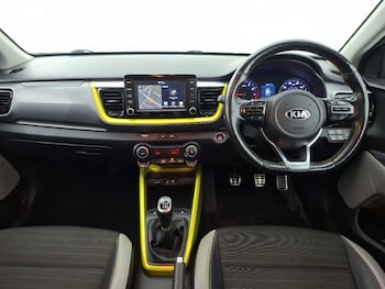 Used Kia Stonic 2018 for sale - 78998495: Photo