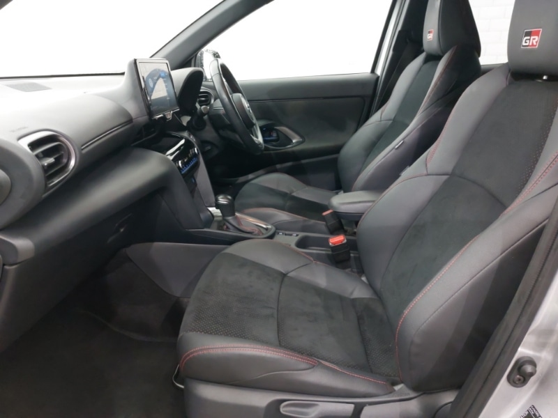 Used Toyota Yaris Cross 2022 for sale - 77240975: Photo 5