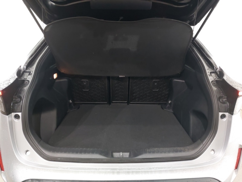 Used Toyota Yaris Cross 2022 for sale - 77240975: Photo 8