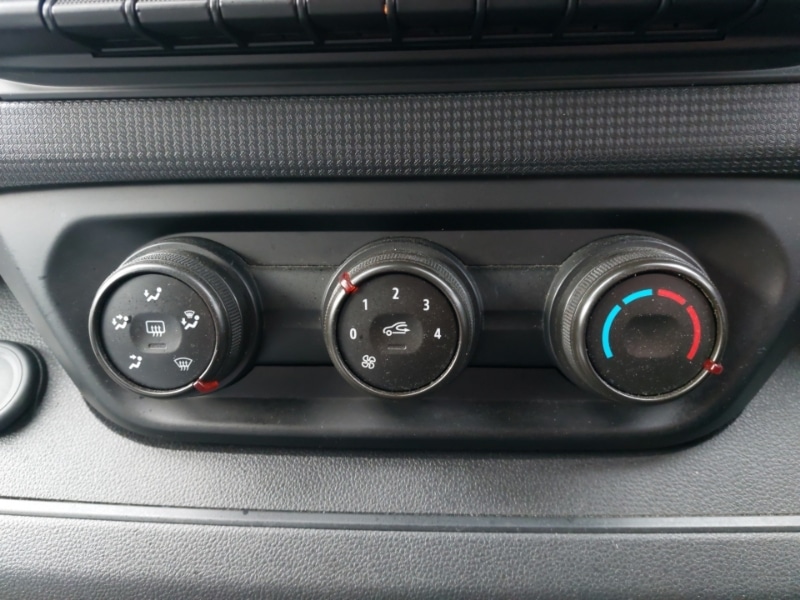 Used Renault Trafic 2022 for sale - 77793157: Photo 17