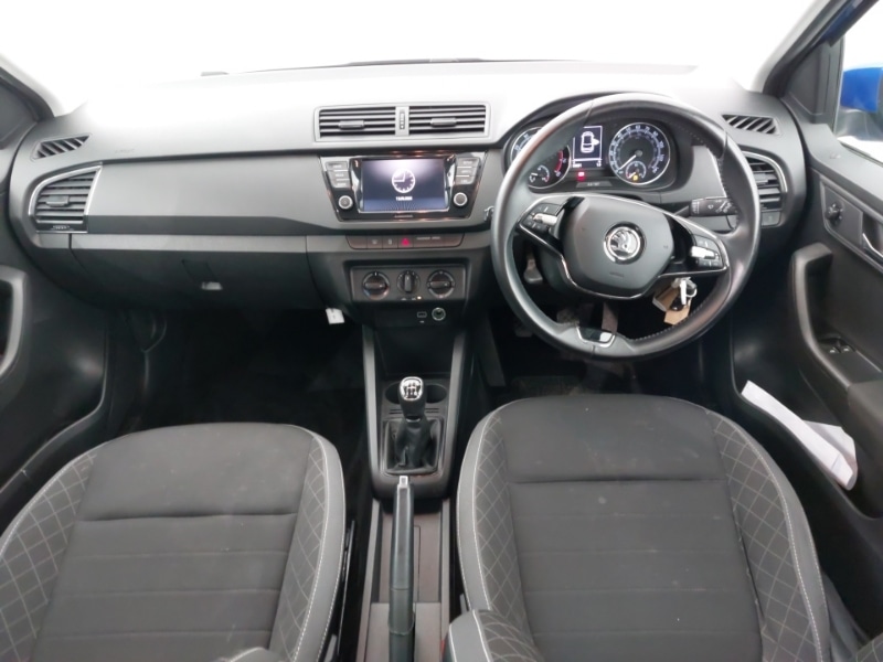 Used Skoda Fabia 2020 for sale - 76556632: Photo 2