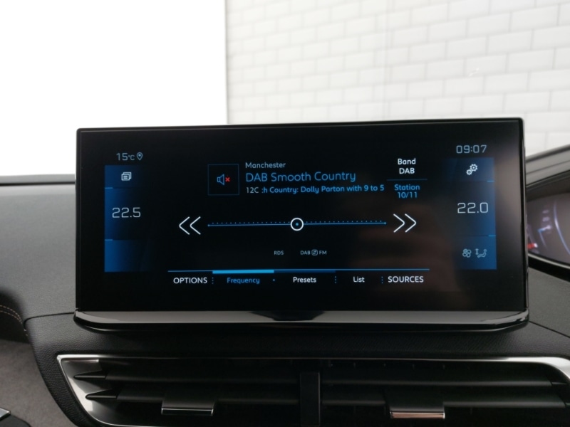 Used Peugeot 3008 2022 for sale - 76121152: Photo 11