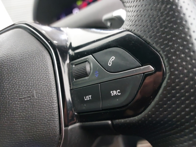 Used Peugeot 3008 2022 for sale - 76121152: Photo 12