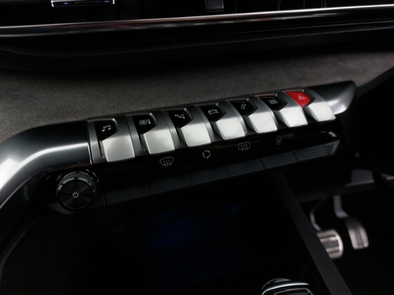 Used Peugeot 3008 2022 for sale - 76121152: Photo 16