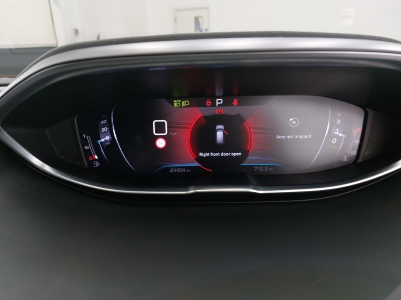 Used Peugeot 3008 2022 for sale - 76121152: Photo 17