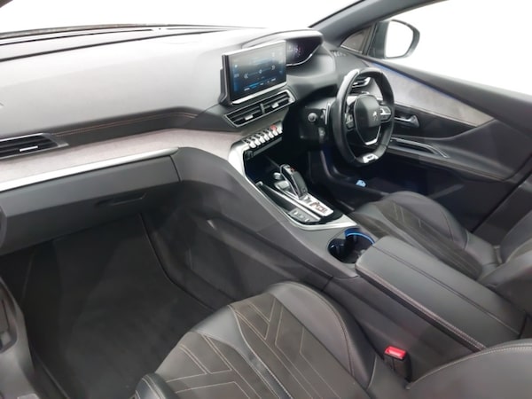 Used Peugeot 3008 2022 for sale - 76121152: Photo 5