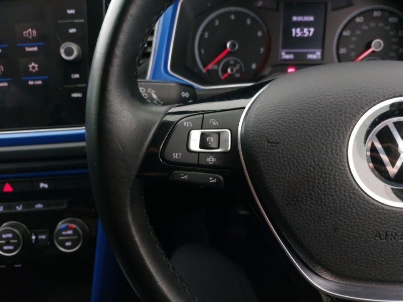 Used Volkswagen T-Roc 2022 for sale - 77716874: Photo 14