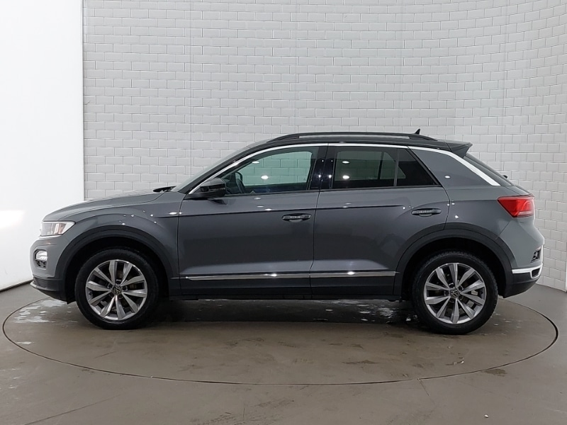 Used Volkswagen T-Roc 2022 for sale - 77716874: Photo 4