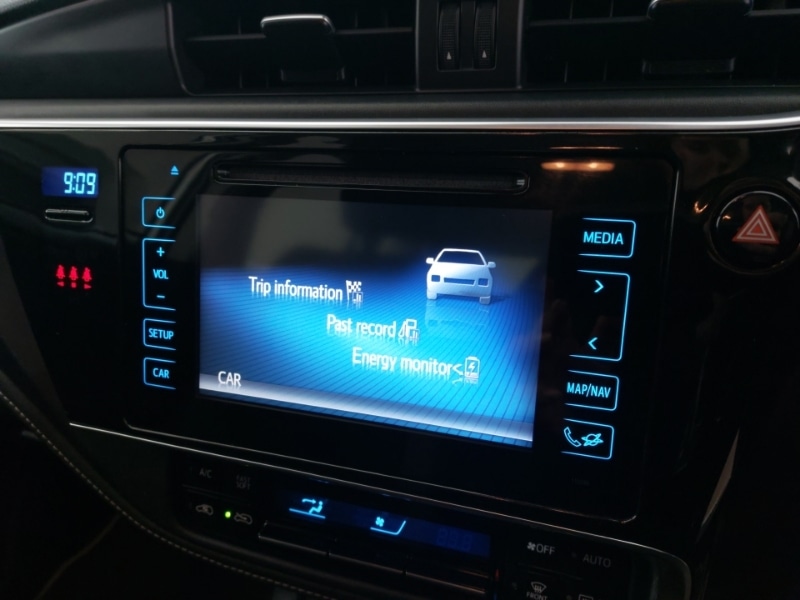 Used Toyota Auris 2018 for sale - 77832427: Photo 11