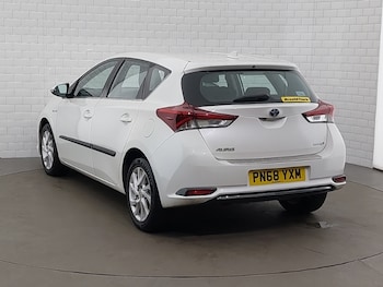Used Toyota Auris 2018 for sale - 77832427: Photo