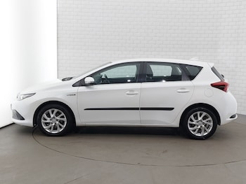 Used Toyota Auris 2018 for sale - 77832427: Photo