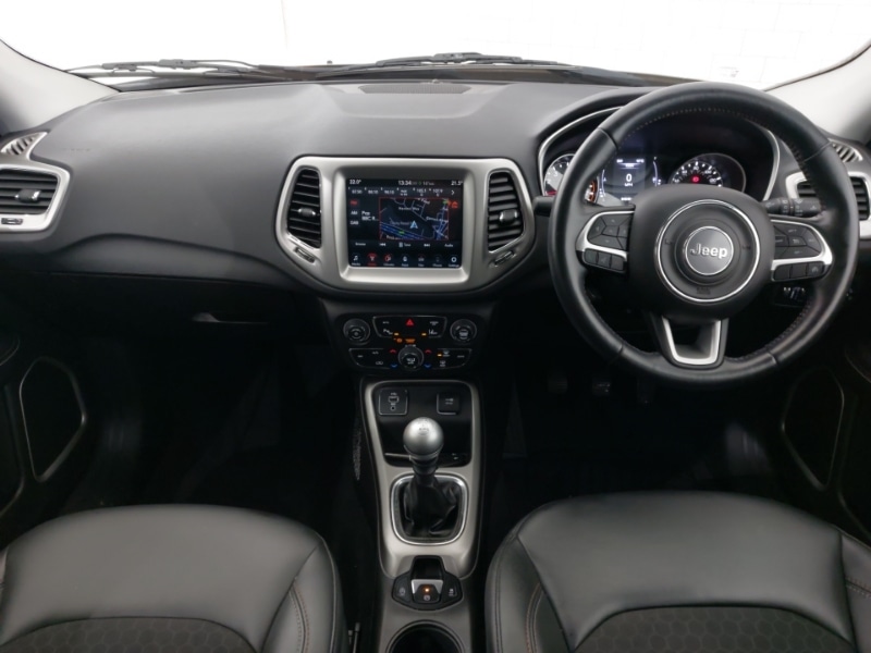 Used Jeep Compass 2018 for sale - 76643969: Photo 2