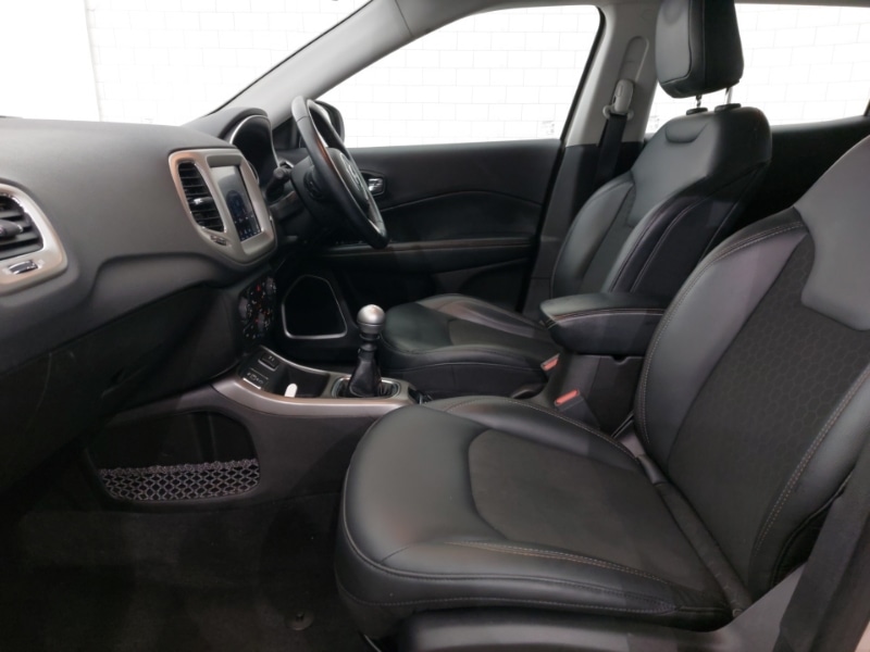 Used Jeep Compass 2018 for sale - 76643969: Photo 5