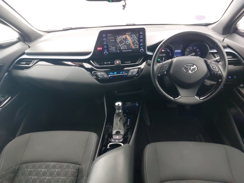Used Toyota C-HR 2020 for sale - 76150400: Photo 2