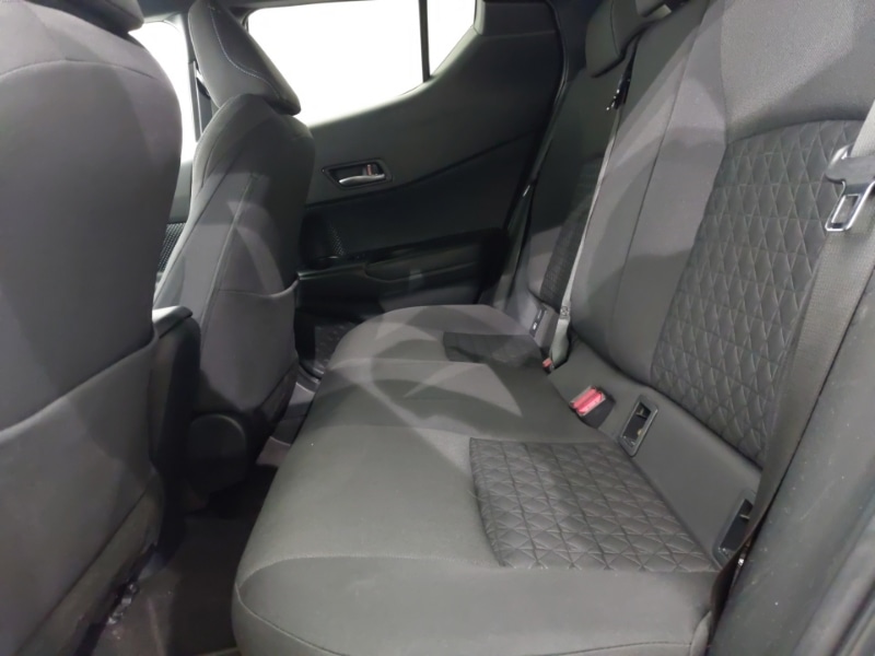 Used Toyota C-HR 2020 for sale - 76150400: Photo 6
