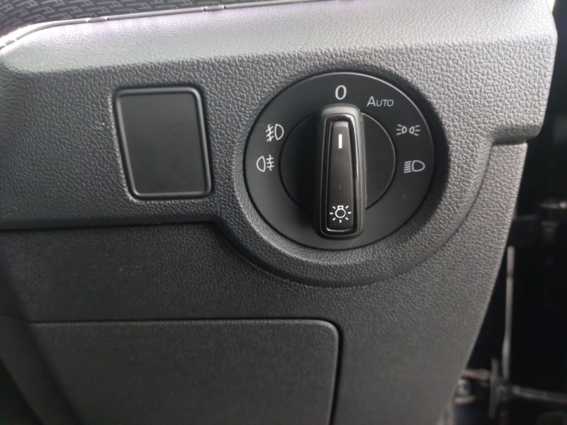 Used Volkswagen T-Cross 2023 for sale - 76621814: Photo 10