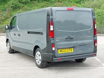 Used Renault Trafic 2023 for sale - 79368502: Photo