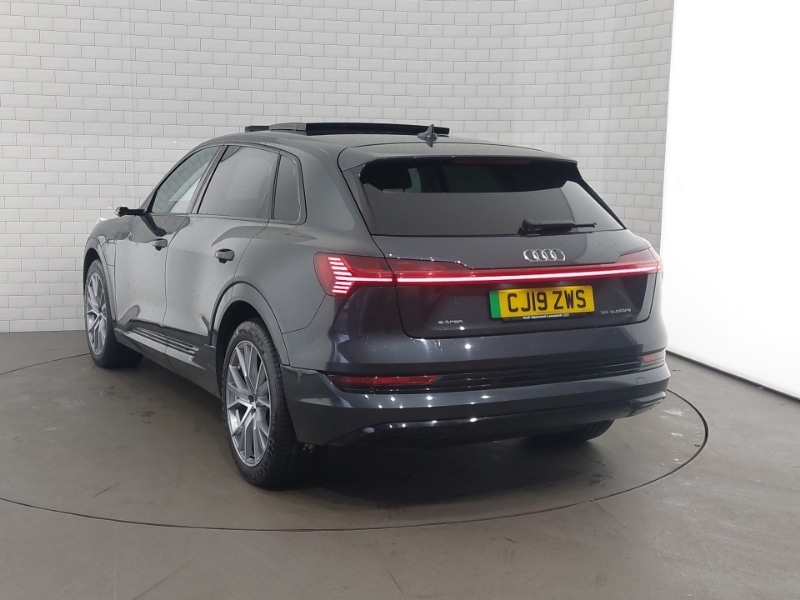 Used Audi e-tron 2019 for sale - 77690211: Photo 3