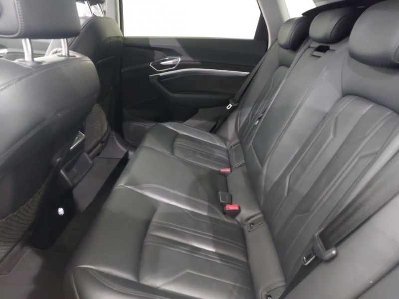 Used Audi e-tron 2019 for sale - 77690211: Photo 6