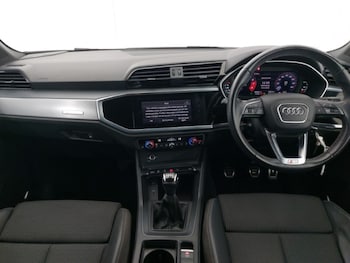 Used Audi Q3 2020 for sale - 78269429: Photo