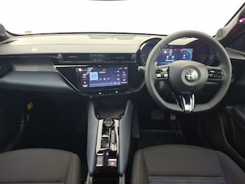 Used Alfa Romeo Junior 2026 for sale - 79612330: Photo