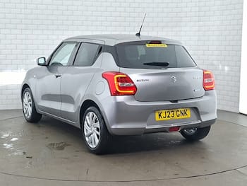 Used Suzuki Swift 2023 for sale - 79654497: Photo