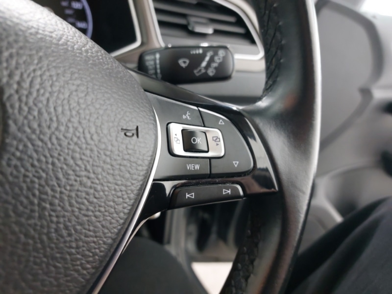 Used Volkswagen T-Roc 2018 for sale - 77956790: Photo 14