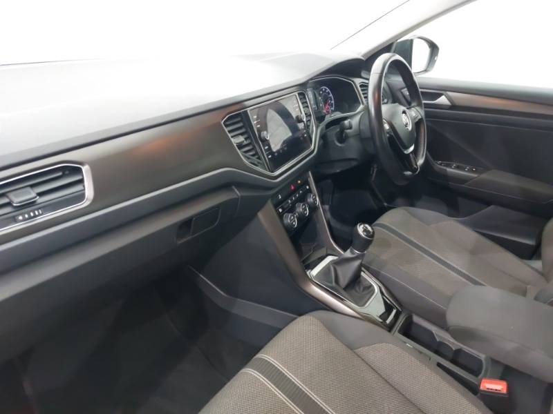 Used Volkswagen T-Roc 2018 for sale - 77956790: Photo 5