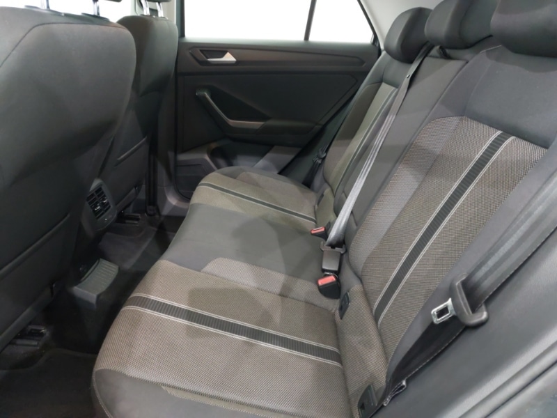 Used Volkswagen T-Roc 2018 for sale - 77956790: Photo 6