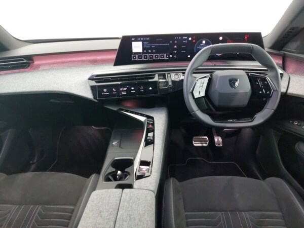 Used Peugeot 3008 2024 for sale - 75988686: Photo 2