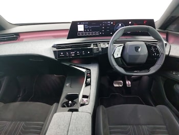 Used Peugeot 3008 2024 for sale - 75988686: Photo 2