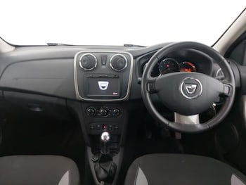 Used Dacia Sandero Stepway 2017 for sale - 78515490: Photo