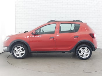 Used Dacia Sandero Stepway 2017 for sale - 78515490: Photo