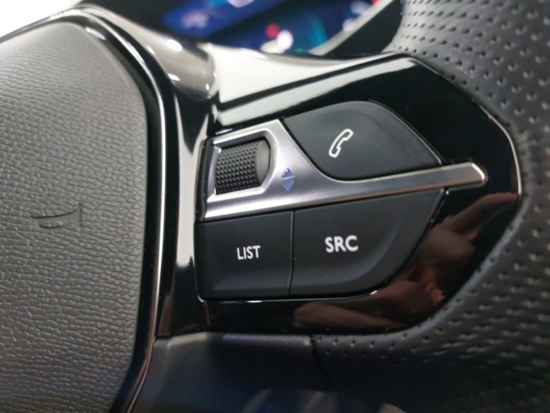 Used Peugeot 2008 2021 for sale - 77173789: Photo 12