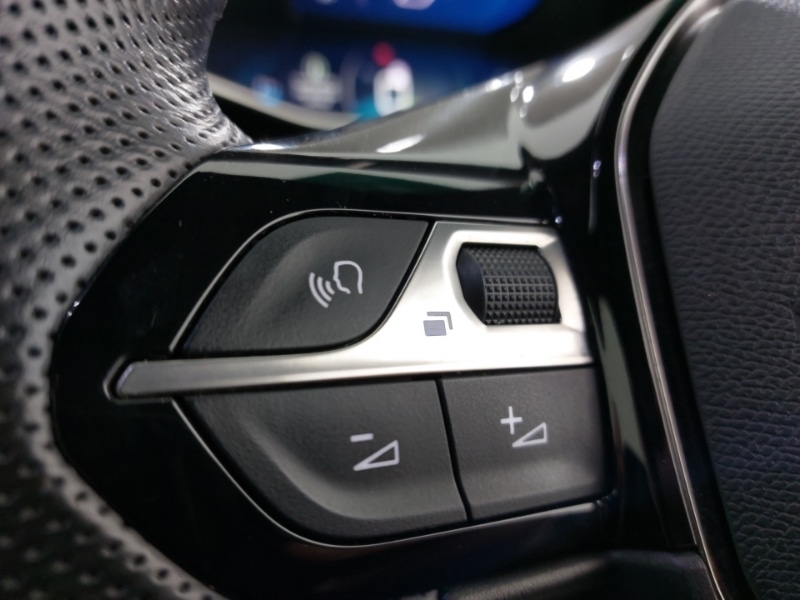 Used Peugeot 2008 2021 for sale - 77173789: Photo 13