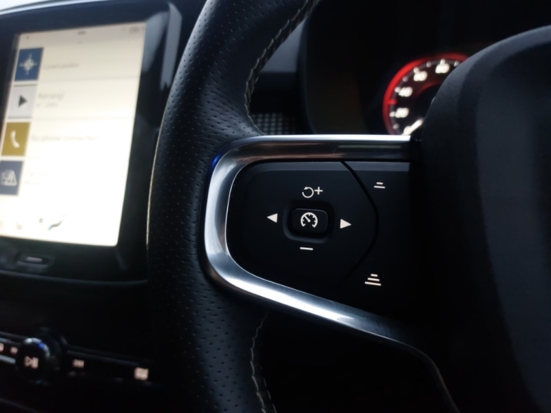 Used Volvo XC40 2020 for sale - 77418952: Photo 17