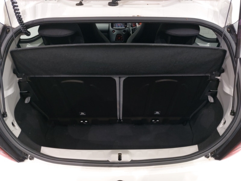 Used Toyota AYGO 2018 for sale - 76431718: Photo 8