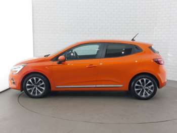 Used Renault Clio 2019 for sale - 74873704: Photo