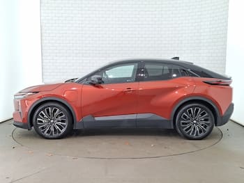 Used Toyota C-HR 2026 for sale - 79763107: Photo