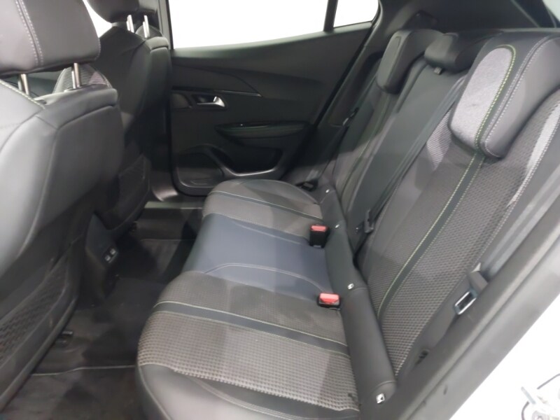 Used Peugeot 2008 2023 for sale - 77664176: Photo 6