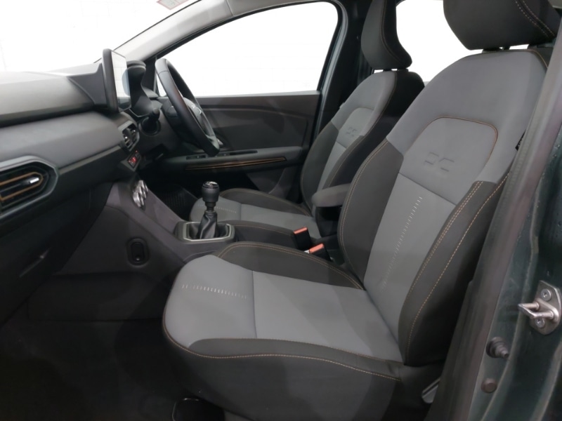 Used Dacia Sandero Stepway 2024 for sale - 77034933: Photo 5