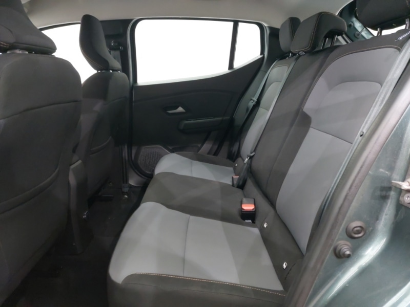 Used Dacia Sandero Stepway 2024 for sale - 77034933: Photo 6