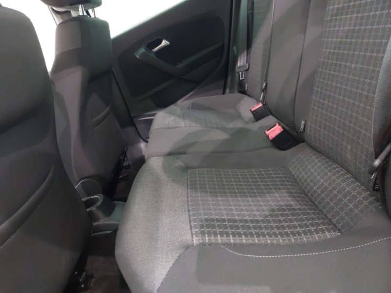 Used Volkswagen Polo 2017 for sale - 76708182: Photo 6