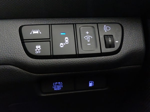 Used Hyundai IONIQ 2022 for sale - 76254556: Photo 16