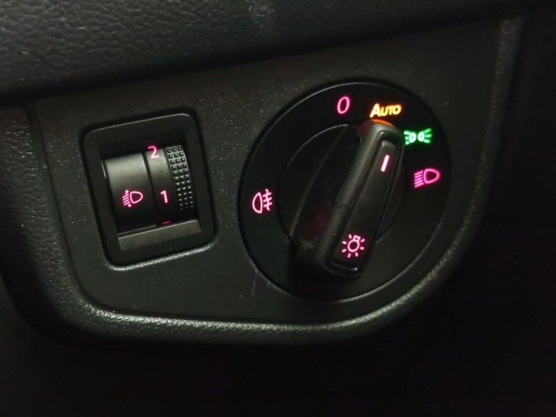 Used Volkswagen Polo 2019 for sale - 77300213: Photo 18