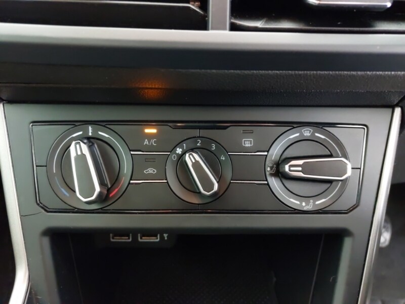 Used Volkswagen Polo 2019 for sale - 77987930: Photo 16